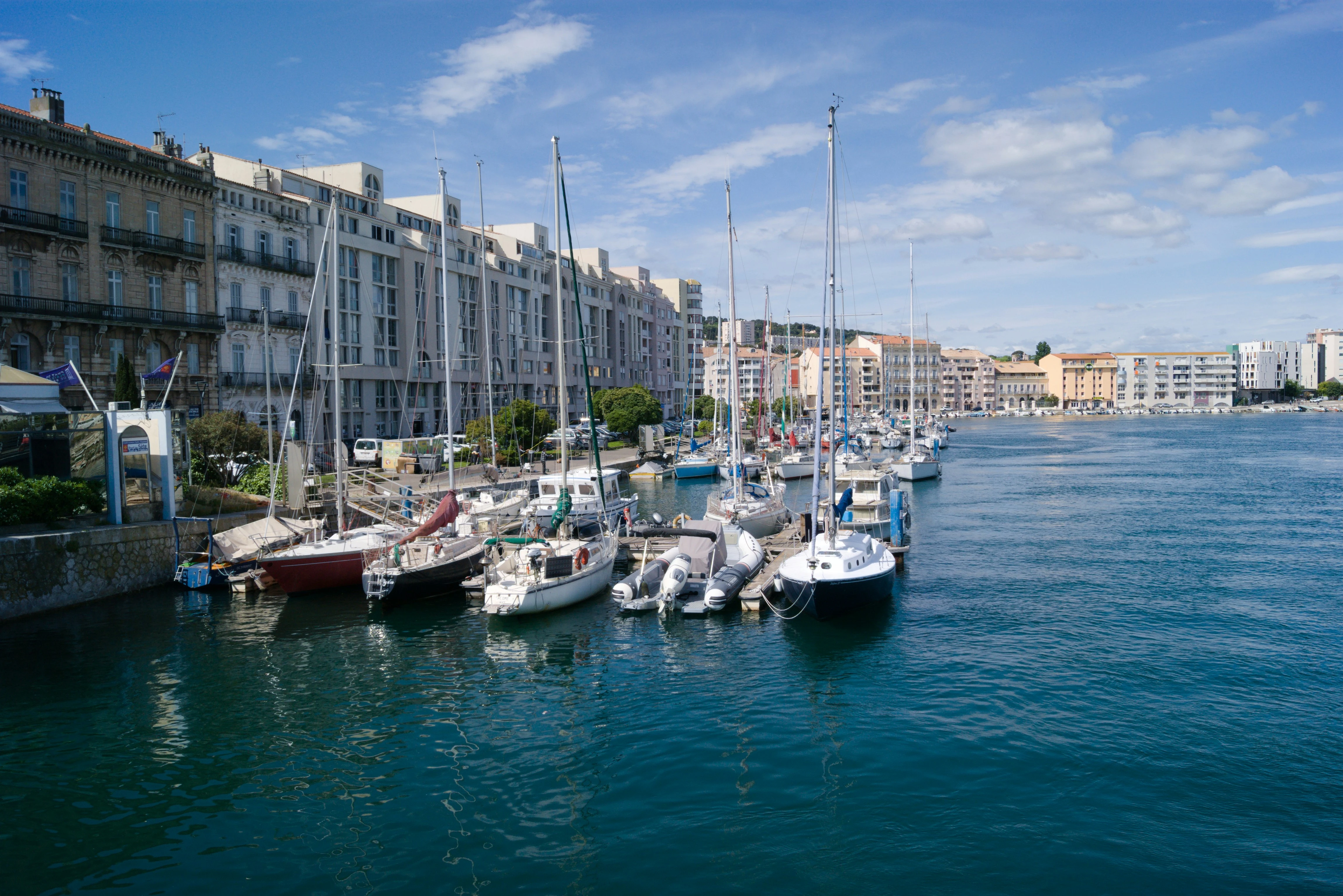 Le port de Sète et ses canaux, moteur de l'économie touristique et maritime